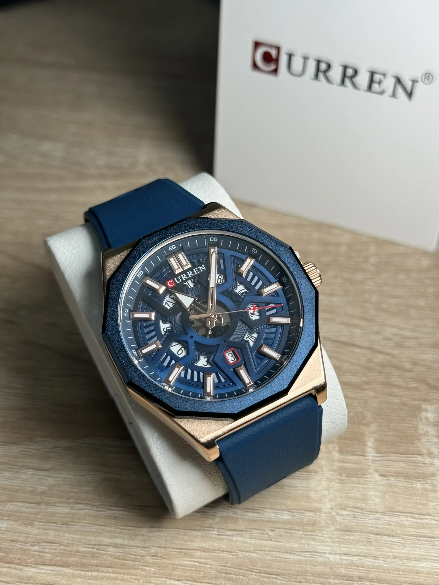 Reloj Curren 8437 Cronografo Hombre Correa Caja Cierre Hebilla